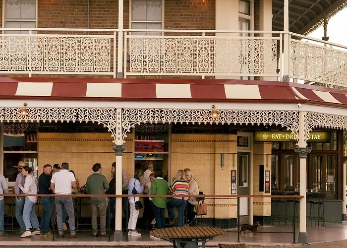 The Bolt Inn