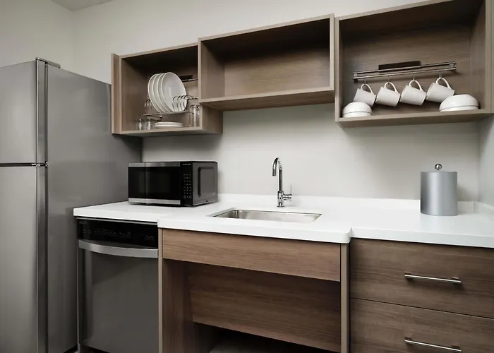 Holiday Inn Express & Suites Lima By Ihg