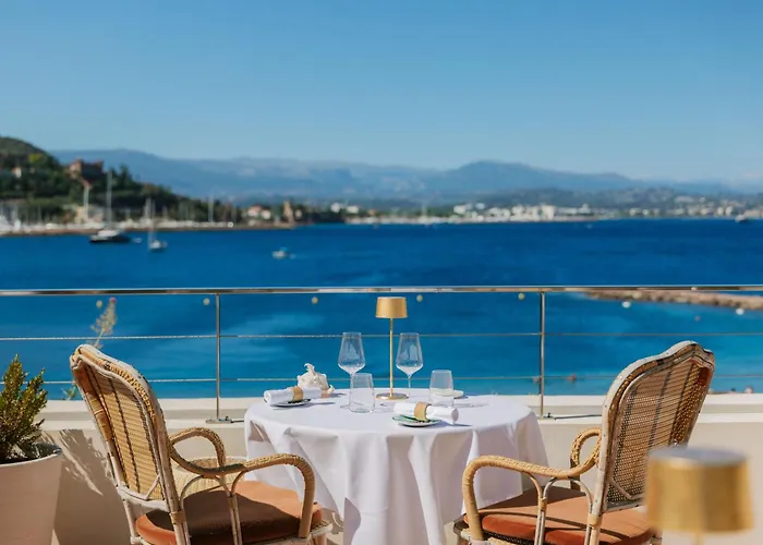 Chateau De Theoule Hotel & Spa