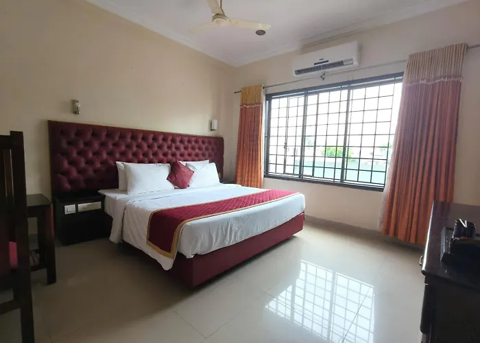 Hotel Sahana Castle