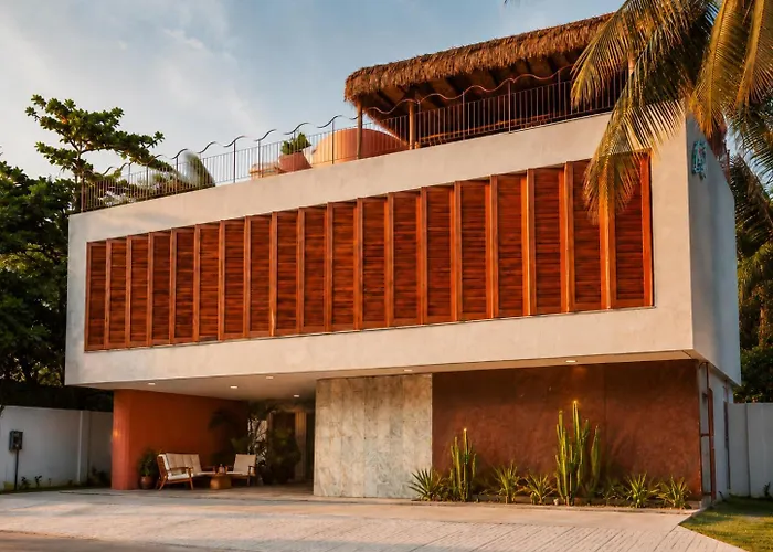 Luau Hotel