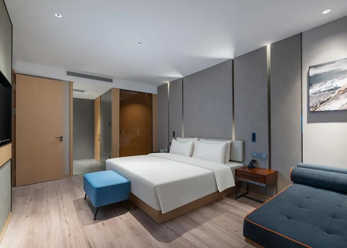 Atour X Hotel Urumqi Railway Bureau Satellite Plaza