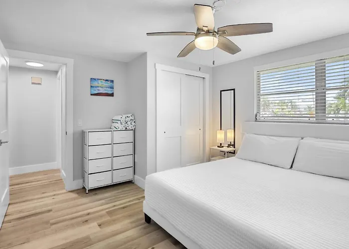 A Place In Paradise Unit B