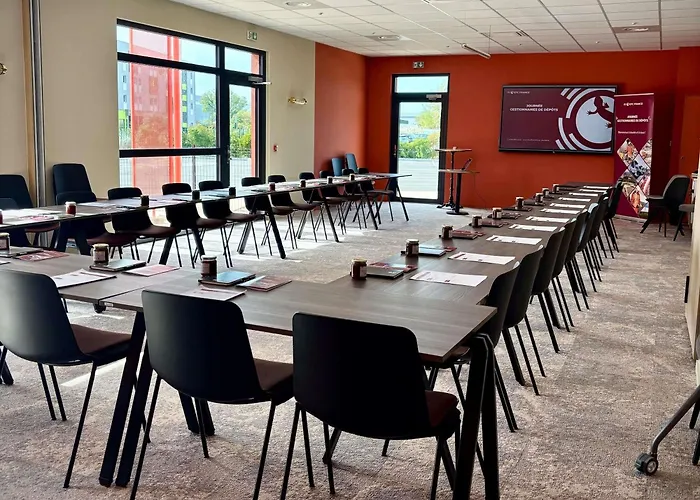 Aparthotel Adagio Access Porte De Camargue