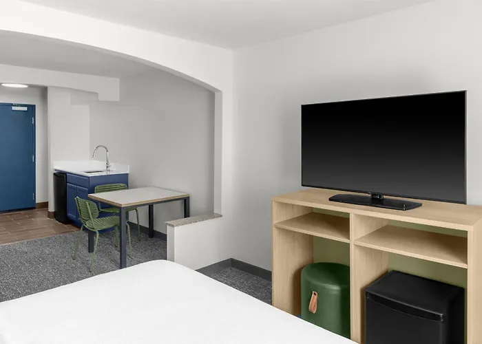 Spark By Hilton Lansing