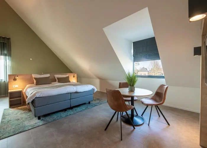 Hotel 46