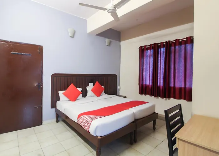 Hotel O Regal Near Paradise Circle
