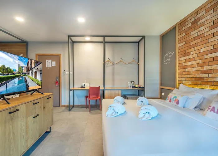 Plaai Plus Hotel Rayong โรงแรมพลาย พลัส ระยอง