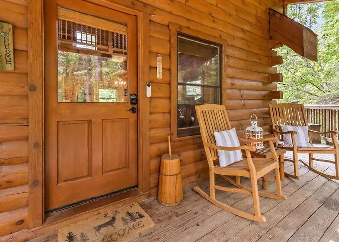 Mountain Log Cabin Near Asu With Soaking Tub & Views