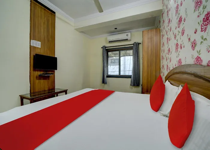 Oyo Flagship 81248 Hotel Satya Vilas