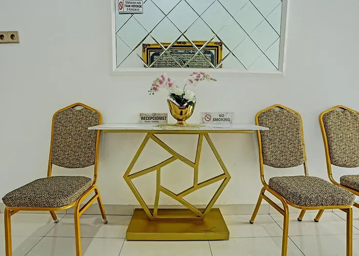 Oyo 92708 Hotel Mufasa Syariah