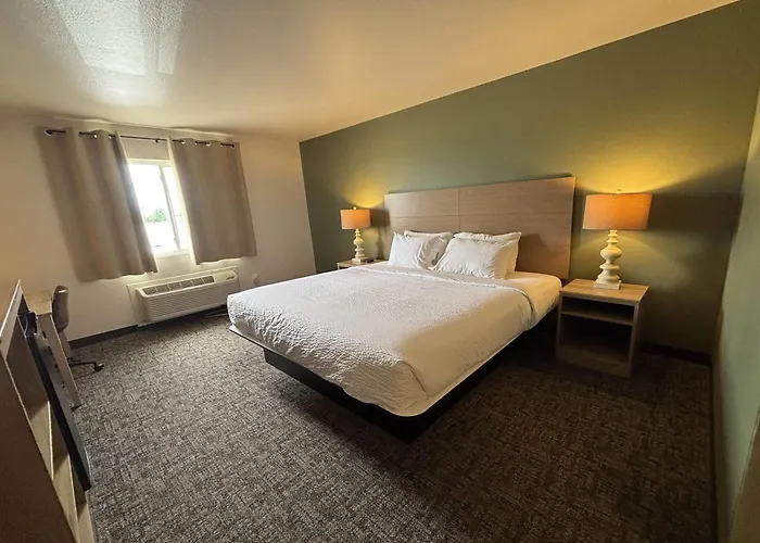 Travelodge By Wyndham Atlanta, Illinois