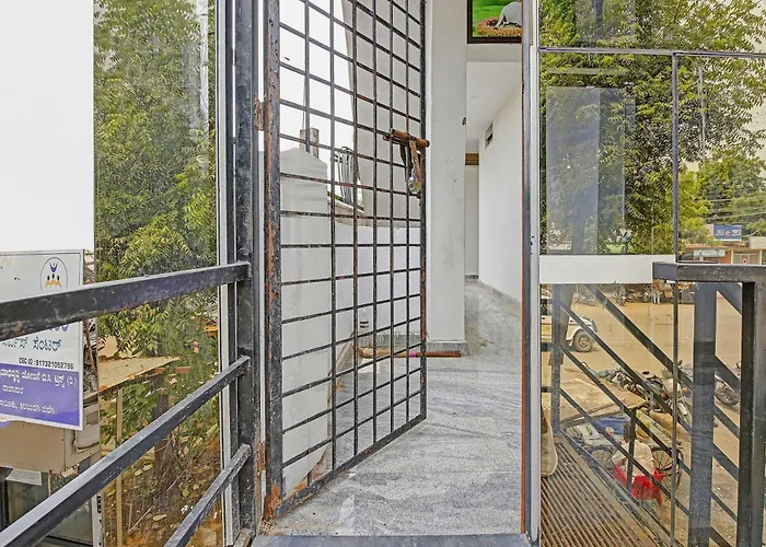 Oyo Flagship The Ashoka Boarding And Lodging