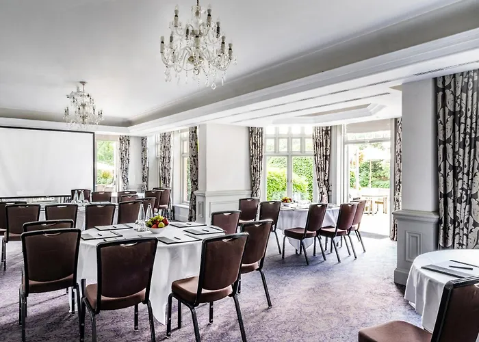 Woodlands Park Hotel