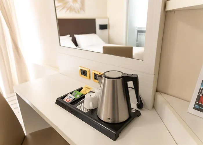 Hotel University
