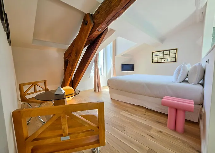 Hotel L'Orque Bleue