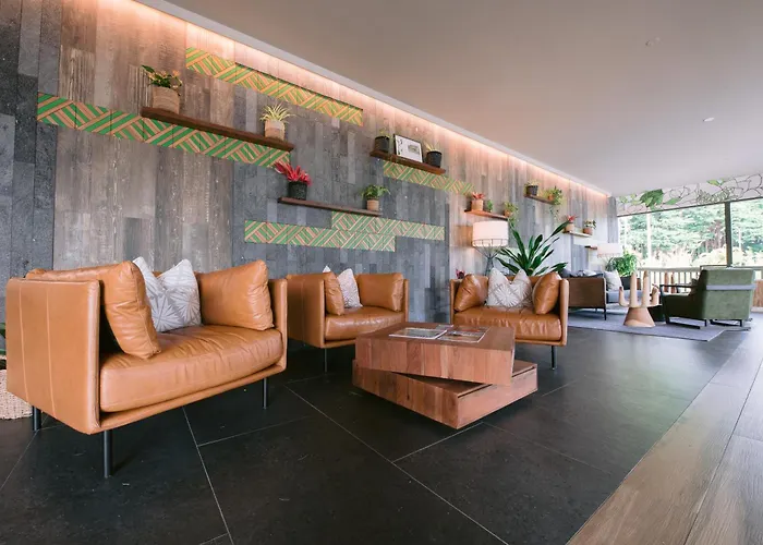 Scp Hilo Hotel