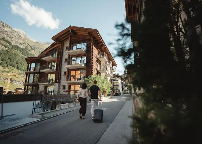 The Phoenix Fitness Hotel & Free Spa Access At Alpen Resort