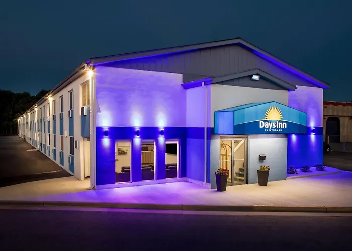 Days Inn By Wyndham La Crosse