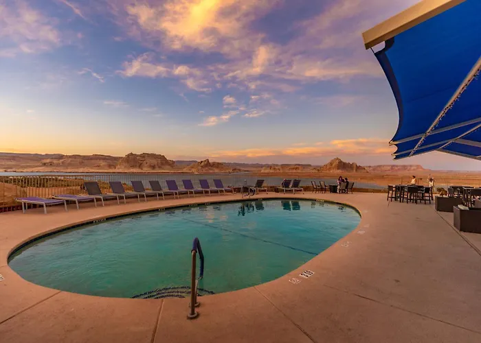 Lake Powell Resort