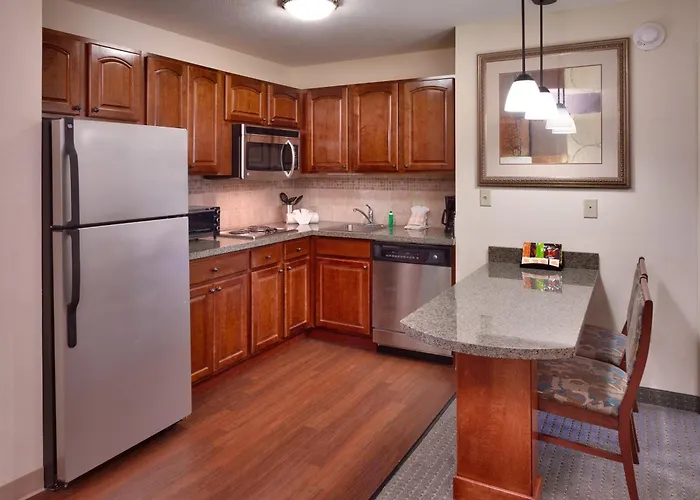Staybridge Suites Omaha 80Th And Dodge By Ihg