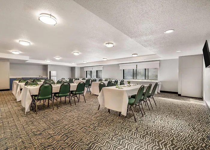 Americinn By Wyndham Wisconsin Dells