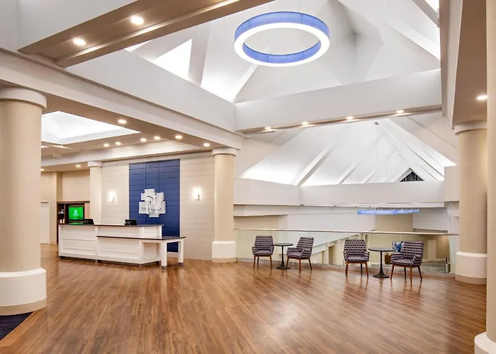 Holiday Inn Newport News - Hampton By Ihg