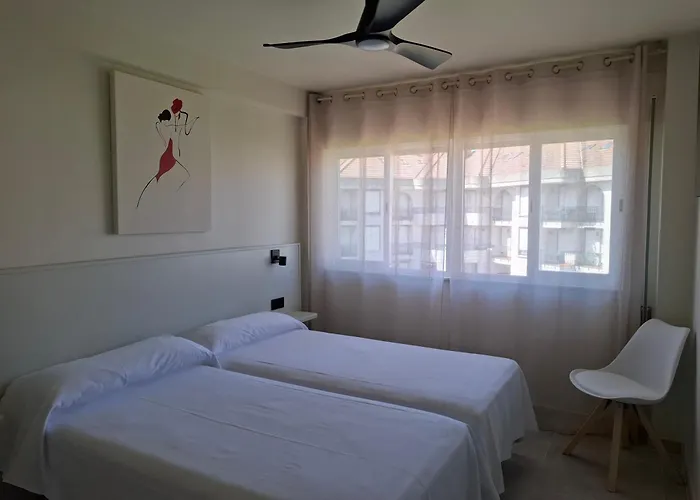 Apartamentos Zenit Mar