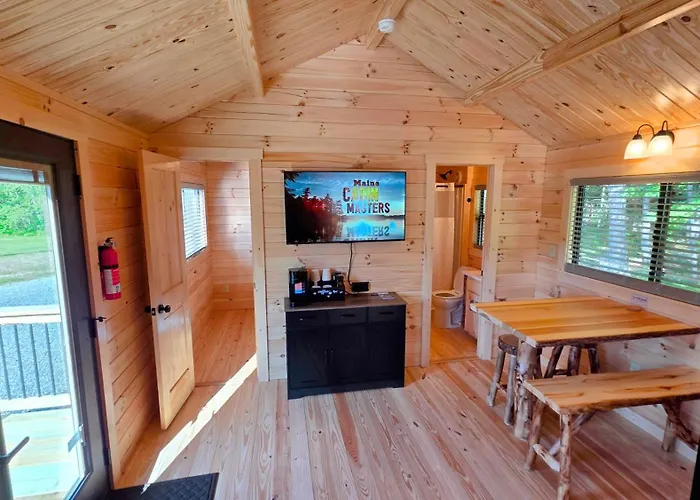 Abbot Trailside Lodging