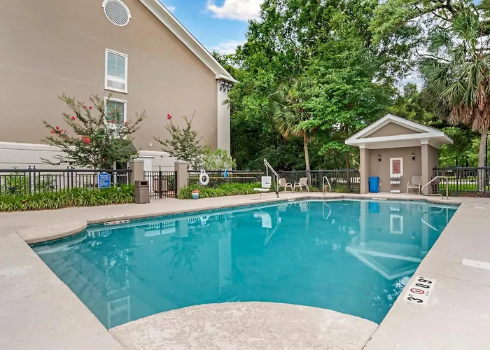 Holiday Inn Express Fairhope - Point Clear By Ihg