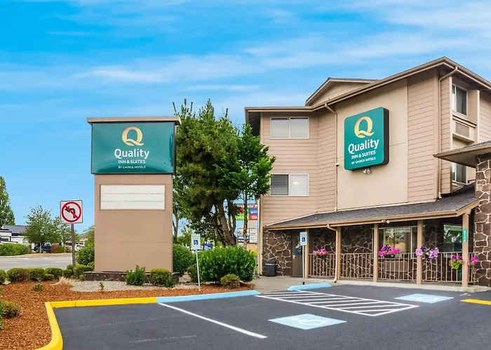 Quality Inn & Suites Silverdale Bangor-Keyport