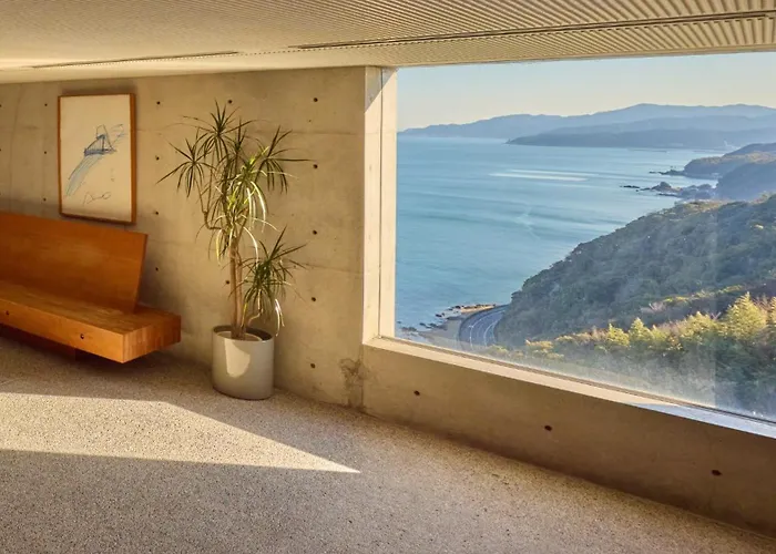 Toto Seawind Awaji