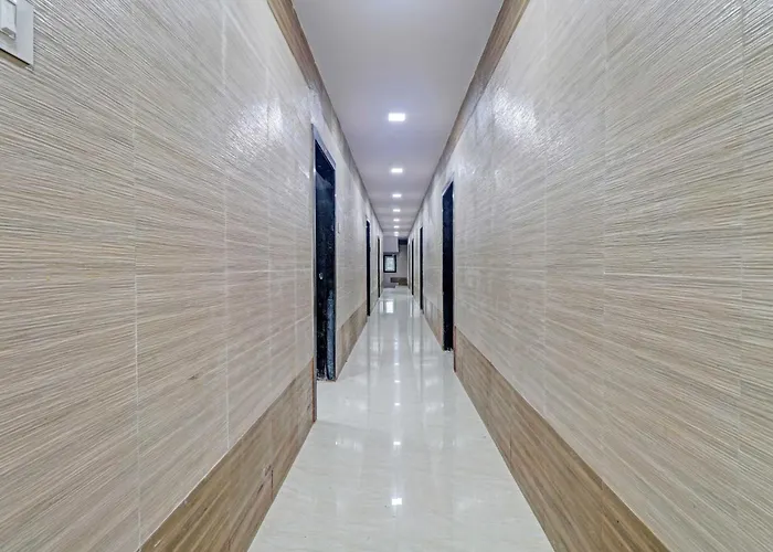 Hotel O Vallabha Residency