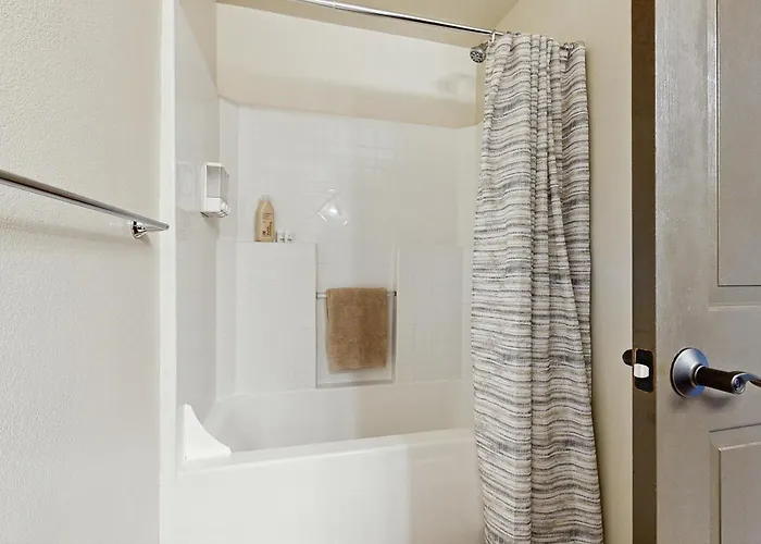 Gateway Studio Getaway