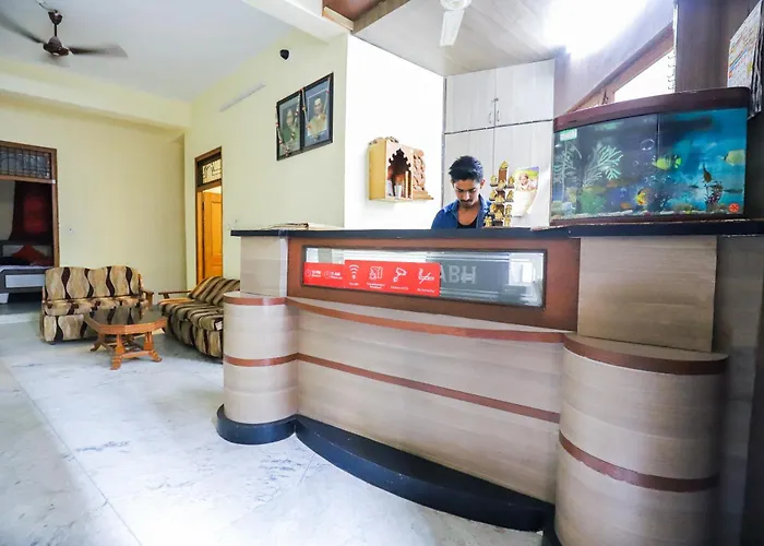 Hotel O Rishabh Guest House