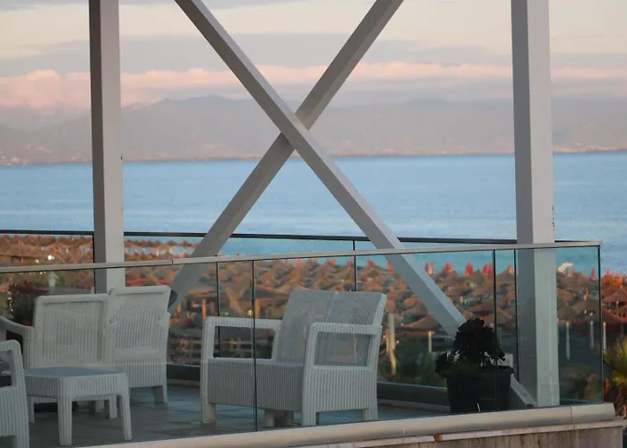 Fishta Hotel & Apartments