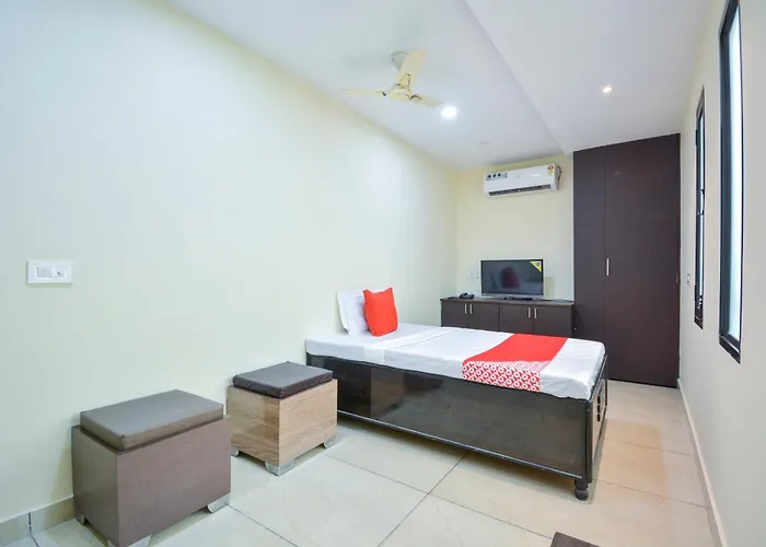 Hotel O Kings Inn