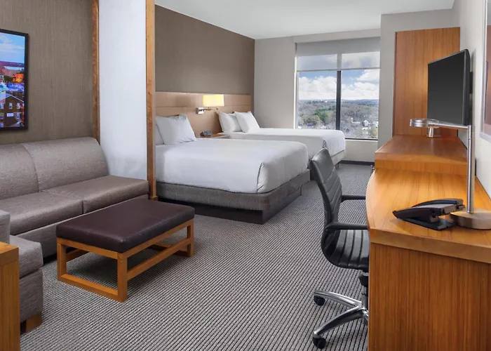 Hyatt Place Athens Downtown