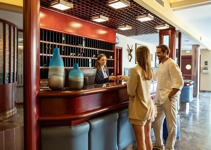 Hotel Caravel