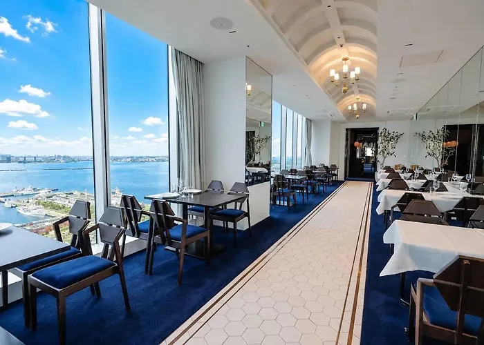 Apa Hotel & Resort Yokohama Bay Tower