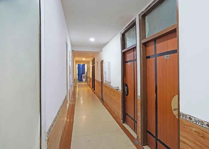 Hotel O Mohan Residency