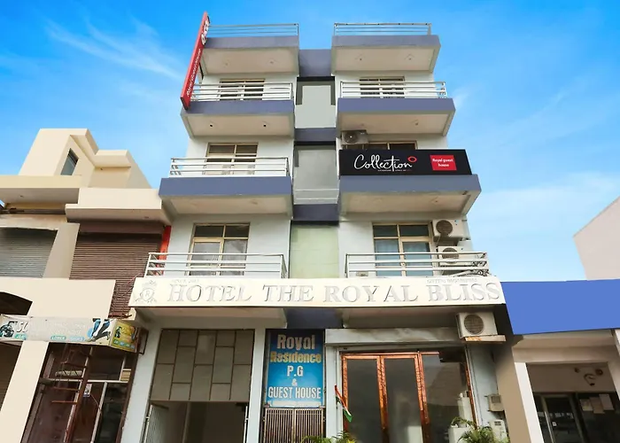 Hotel O Royal Guest House