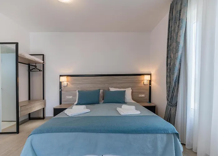 Haraki Bay Hotel And Luxury Apartments