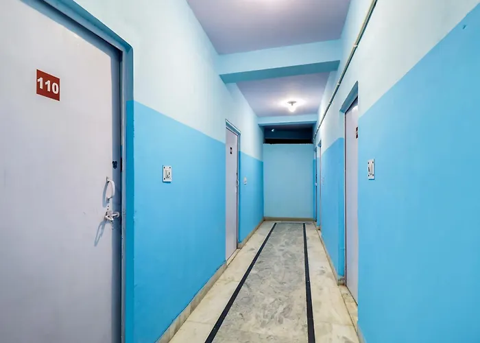 Hotel O Raj Guest House
