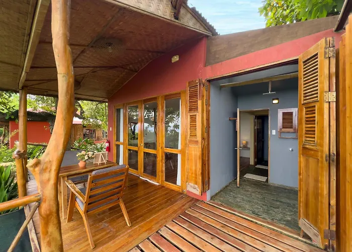 Nakabalo Guesthouse & Restaurant