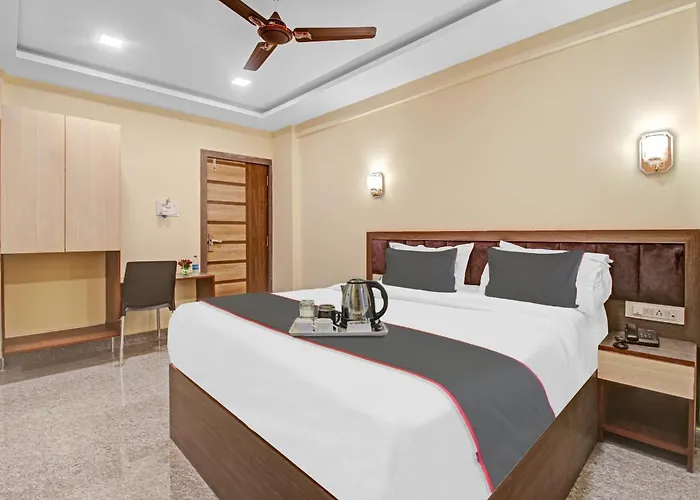 Hotel O Sudama Residency