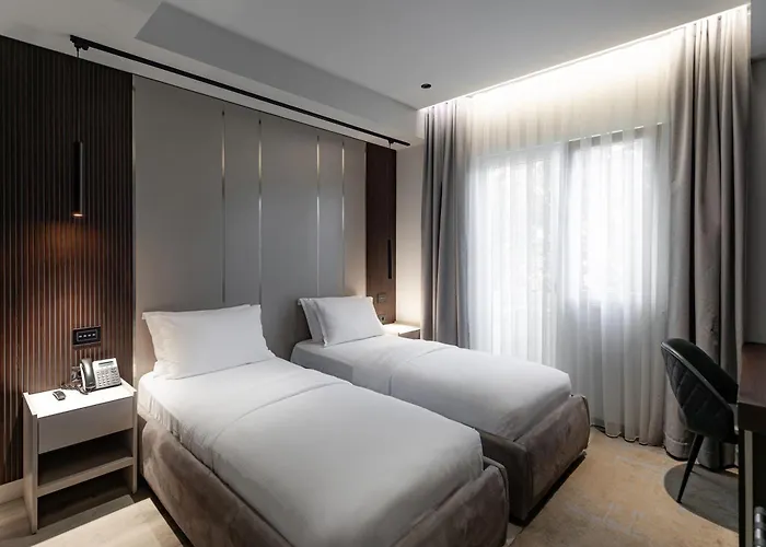 Emery Hotel