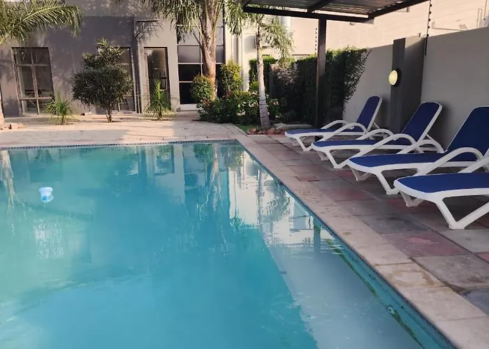 Cycad Palm Hotel Serowe