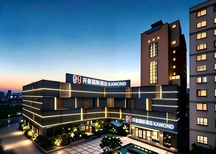 Echarm Plus Hotel Chongqing Liziba Lianglukou Subway Station