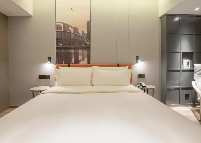 Atour Light Hotel Guiyang Fountain